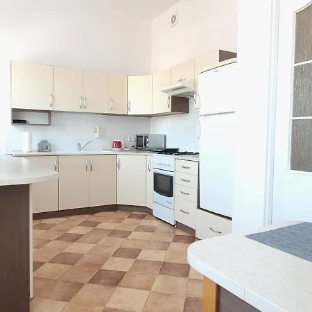Lendziona Galeria Baltycka - Metropolia - Wrzeszcz Skm شقة غدانسك